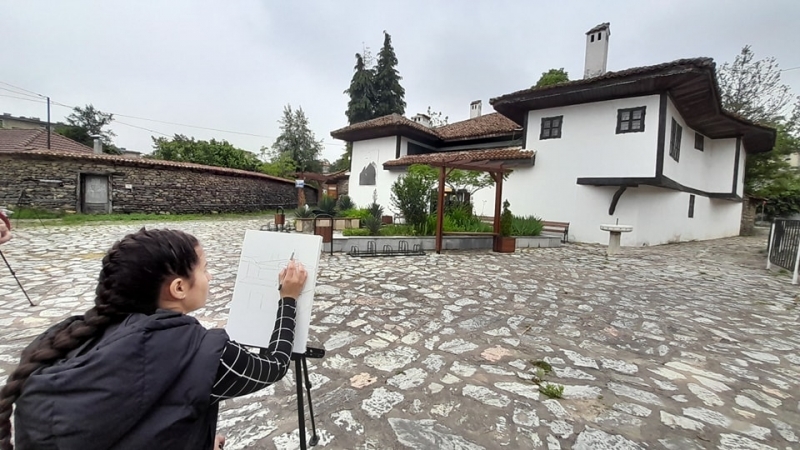 Първи детски пленер започна в Берковица От два дни талантливи