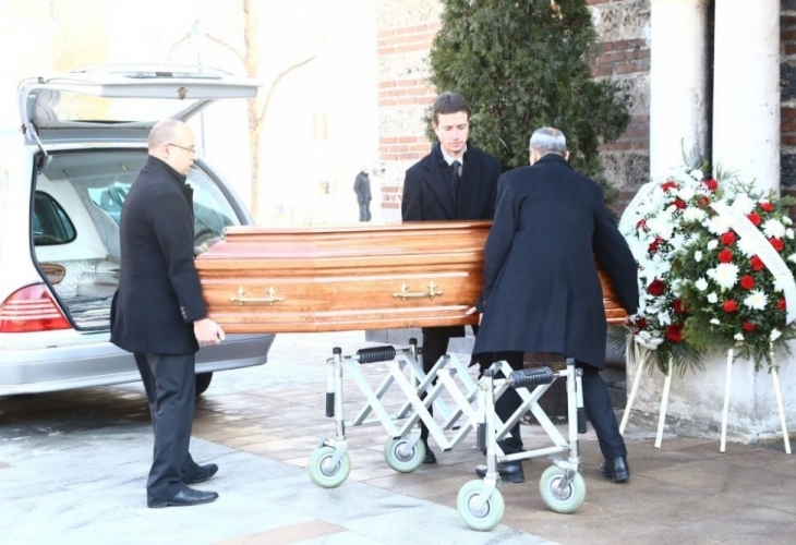 Днес България си каза последно сбогом с актьора Иван Ласкин