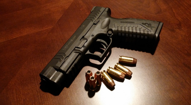 Служители на реда са проверили мъж от Монтанско след като