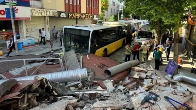 Жилищна сграда намираща се на централна търговска улица в истанбулския квартал Кючукчекмедже в Европейската