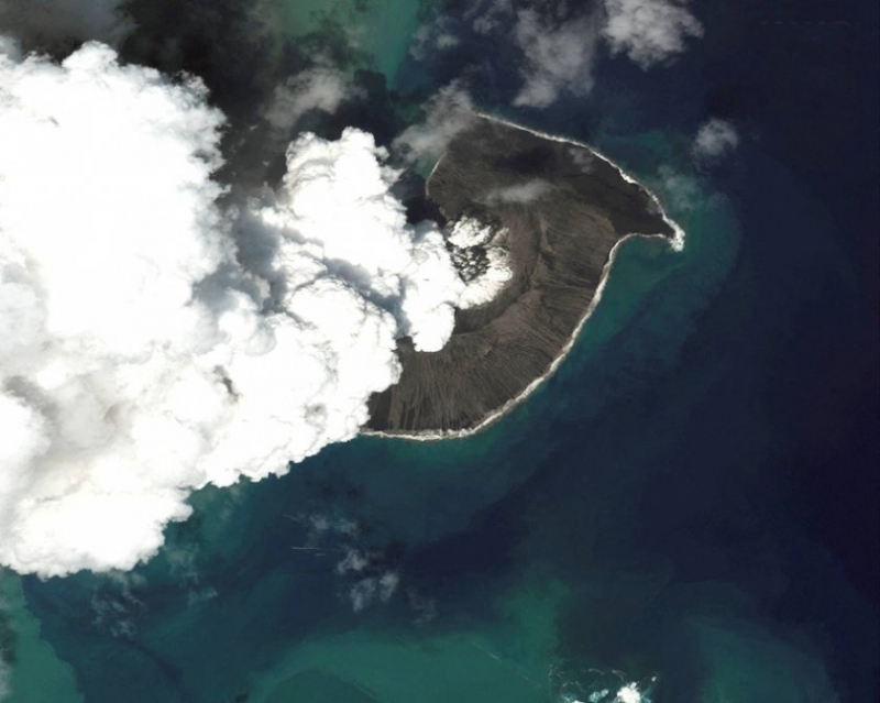 НАСА: Изригването на вулкана в Тонга - по-мощно от атомната бомба над Хирошима