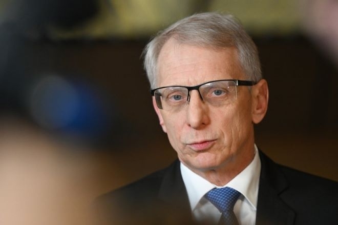 Николай Денков: Тактиката на Борисов и Пеевски е "Който (не) слуша, (не) папка"