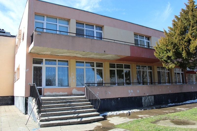 От 11 юни се извърши преместване на децата от детските