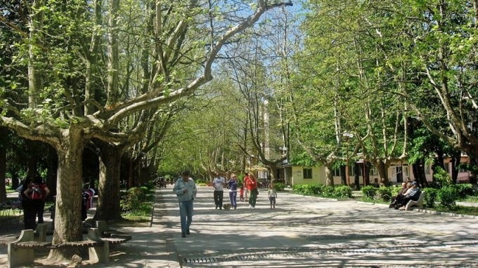 Поставят модерни къщички за зимен базар във Вършец Средствата се