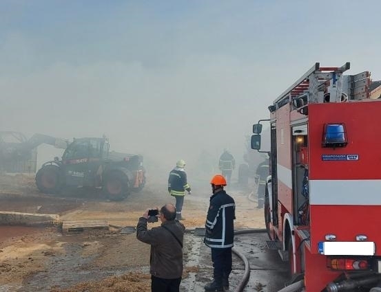 Нехайство станало причина за голям пожар в кравеферма в Монтана