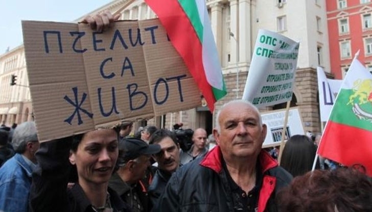 Потърпевшите стопани от различни области на страната подготвят протест заради