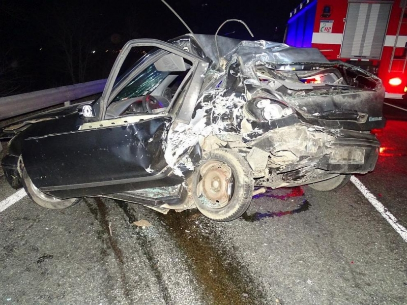 Тежка катастрофа е станала към 3 часа през изминалата нощ