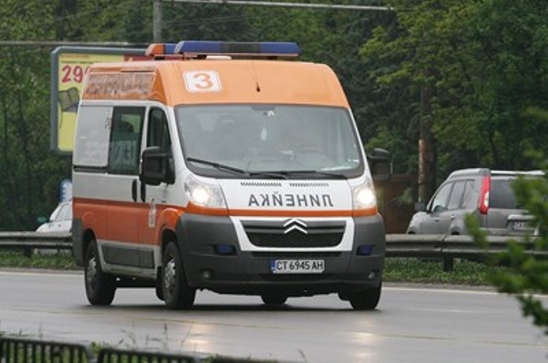 Пред баба си и дядо си е било сгазено ромчето