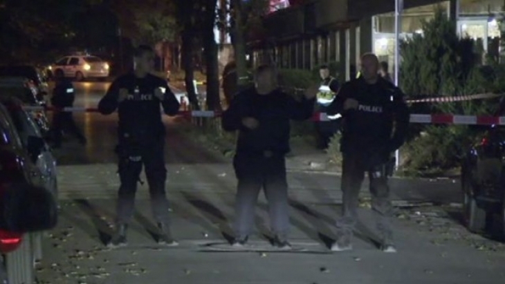Двама мъже бяха простреляни снощи в столицата Сигналът за стрелбата