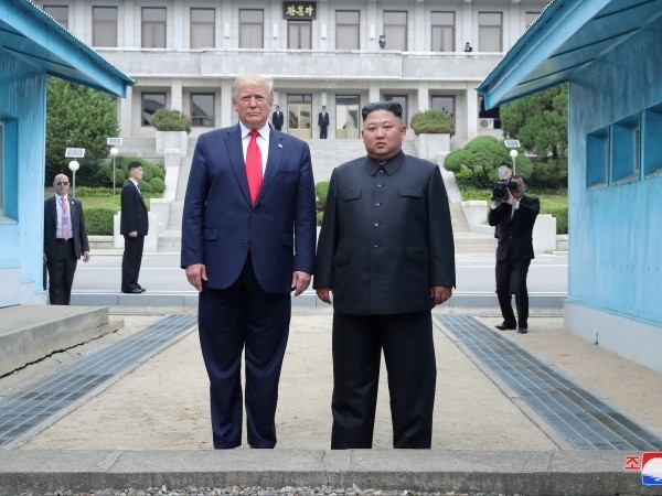 Северна Корея предупреди САЩ че губи търпение заради американските враждебни