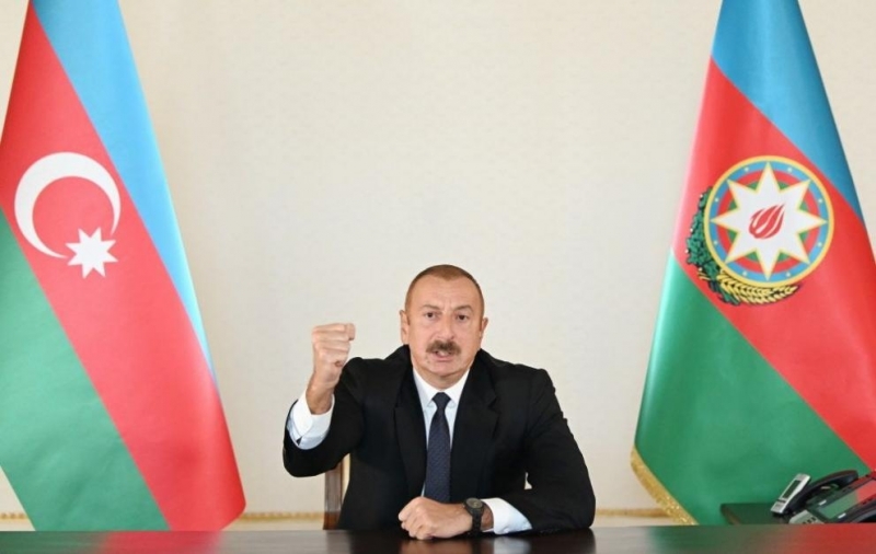 Азербайджанският президент Илхам Алиев обеща победа над Армения, на фона