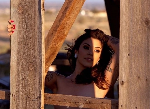 Започваме деня с Кая Дженър и нейните ексклузивни кадри от