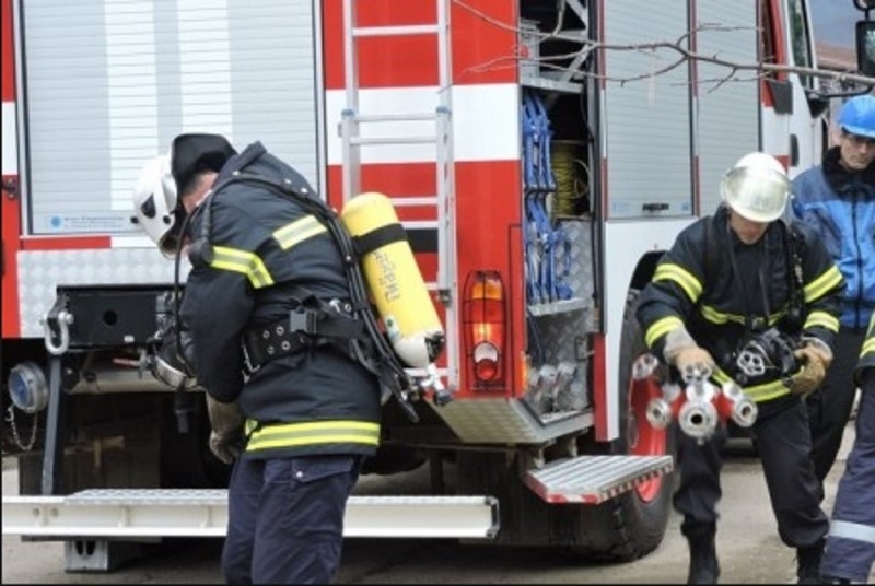 Пожар в къща във врачанско село е вдигнал на крак