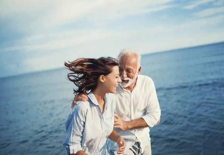 Сексологът Трейси Кокс обясни привличането на красивите жени към партньори