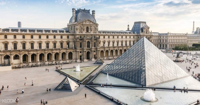 Архитектът който създаде стъклената пирамида в двора на Лувъра в