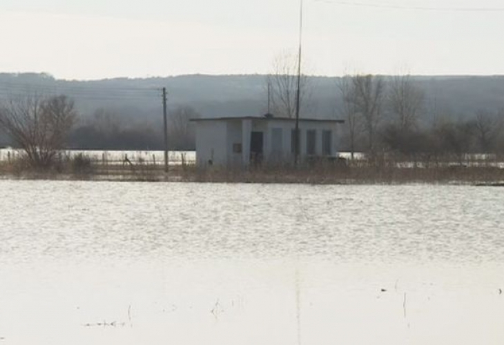Остава усложнената обстановка в Северозападна България След Хайредин бедствено положение вчера обявиха
