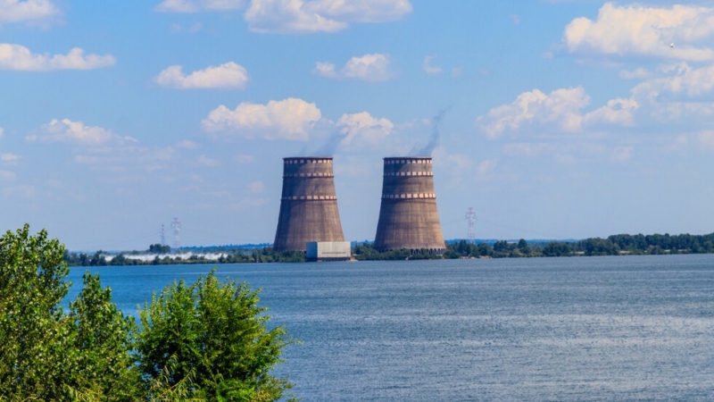 Двама експерти от Агенцията по атомна енергия ще останат за