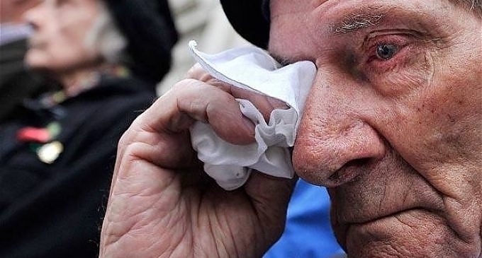 Тийнейджър е нападнал и обрал възрастен мъж в Ново село