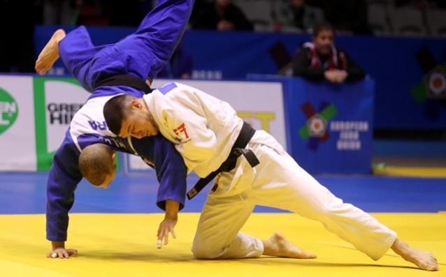 Общо единадесет медала 5 златни 1 сребърен и 5 бронзови