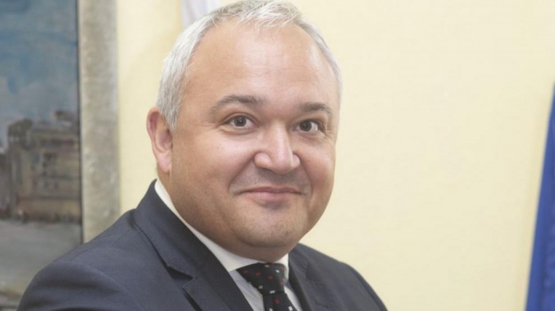 Вътрешният министър обеща изненади с имената на разследвани за корупция ...