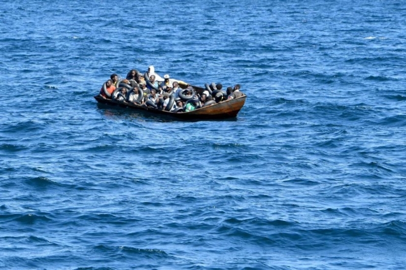 Лодка с мигранти потъна близо до пристанищния тунизийски град Сфакс,