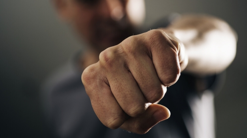 Двама се биха до кръв в Мездра научи агенция BulNews Случката