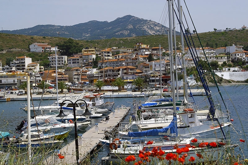 Ръководителите на приходните агенции на България Галя Димитрова и