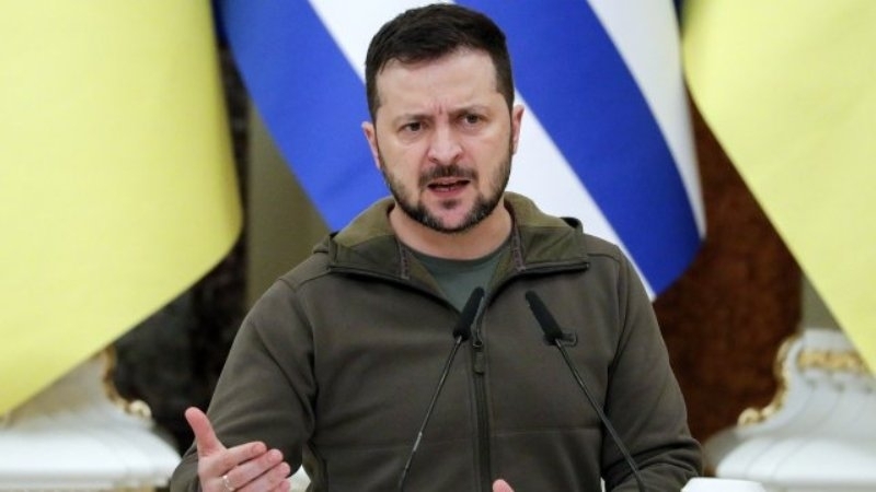 Във вечерното си видеобръщение украинският президент Володимир Зеленски предупреди че