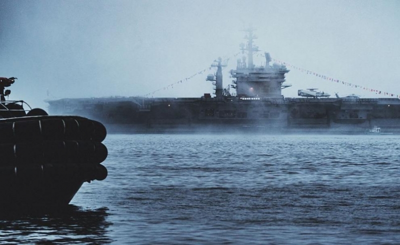 Пирати са отвлекли украински и руски членове на екипажа на