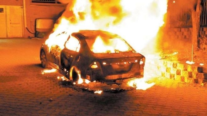 Кола е горяла посред нощ във Видин, съобщиха от полицията