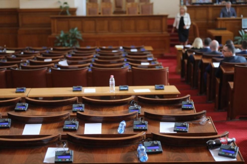 Председателят на парламента да се сменя всяка година на ротационен