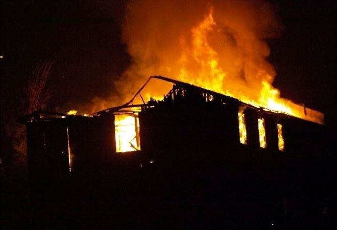 Драснаха клечката на къща в Монтанско съобщиха от полицията Около 21 30