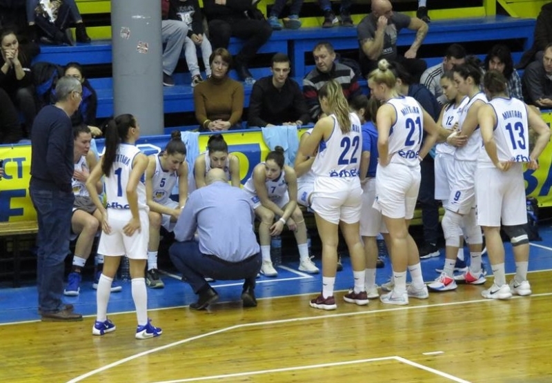 Баскетболистките на Монтана записаха инфарктна домакинска победа с 81 78 27 27