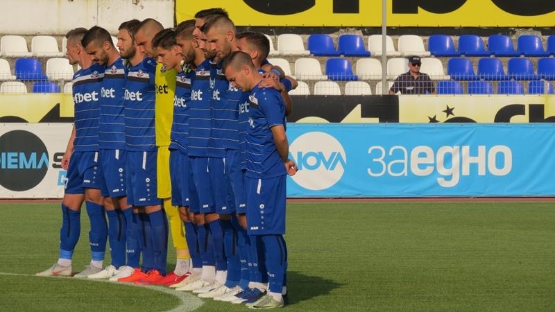 Отборът на Монтана записа първата си победа за сезона далеч