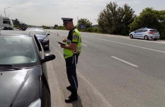 Акцията по безопастност на движението е проведена от служители на