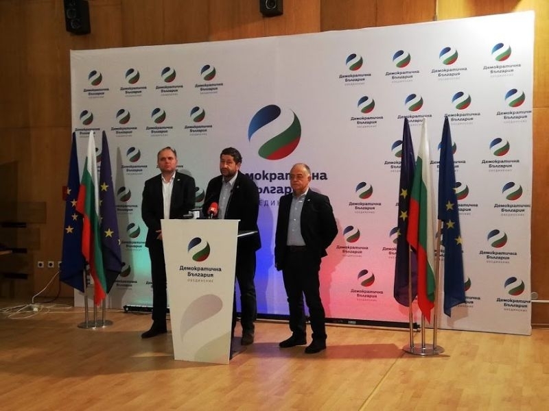 Макар министърът на финансите да твърди че държавата няма как