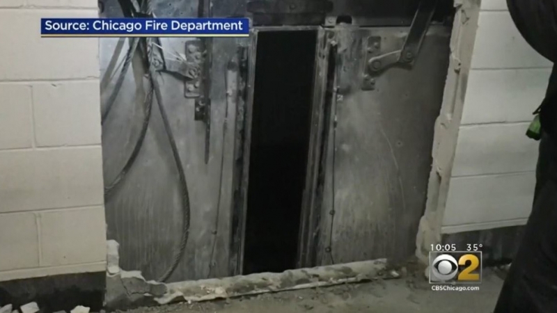 Шестима души включително бременна жена пропаднаха с асансьор от 95 ия