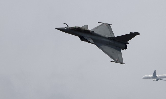 Два френски изтребителя Рафал са се сблъскали в Източна Франция