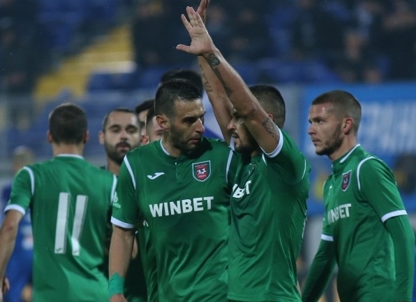 Ботев прегази Септември София с 4 1 в сблъсък от 17 ия