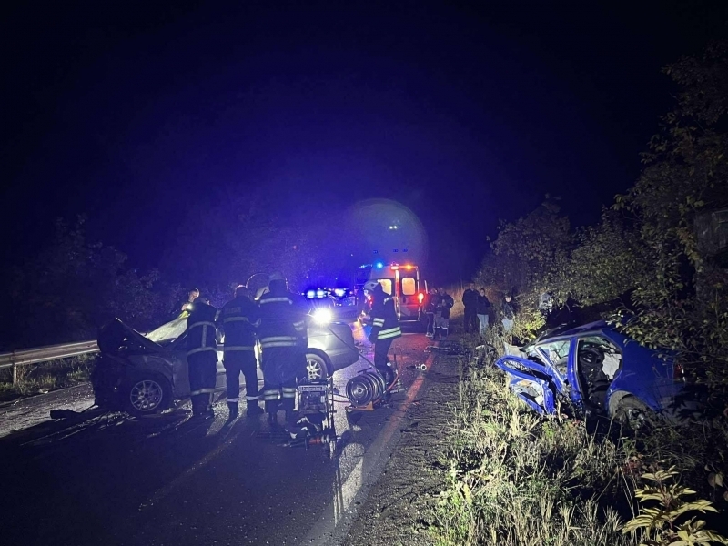 Тежката катастрофа край Лиляче: Гуми като галоши са причината за жестокия удар с трима ранени