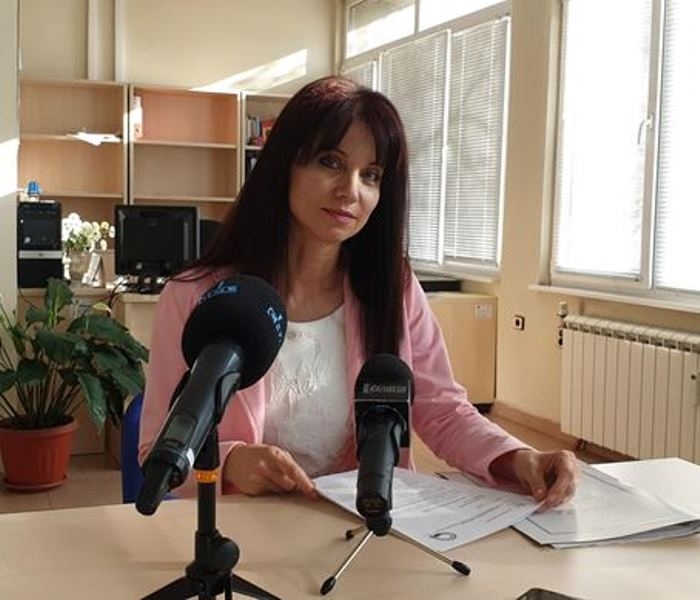 Към края на октомври дирекциите за социално подпомагане от област