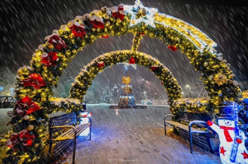 С нова по атрактивна коледна украса ще грее Враца през най празничния