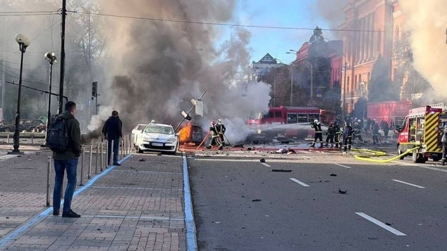 В Киев е избухнала силна експлозия Сигнал за въздушна тревога