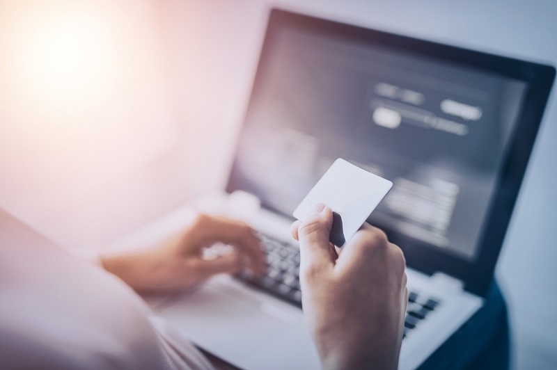 Новата изцяло електронна услуга за плащане на местни данъци и