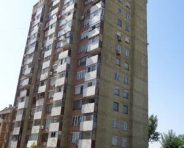 Частен съдебен изпълнител обяви за публична продан двустаен апартамент във