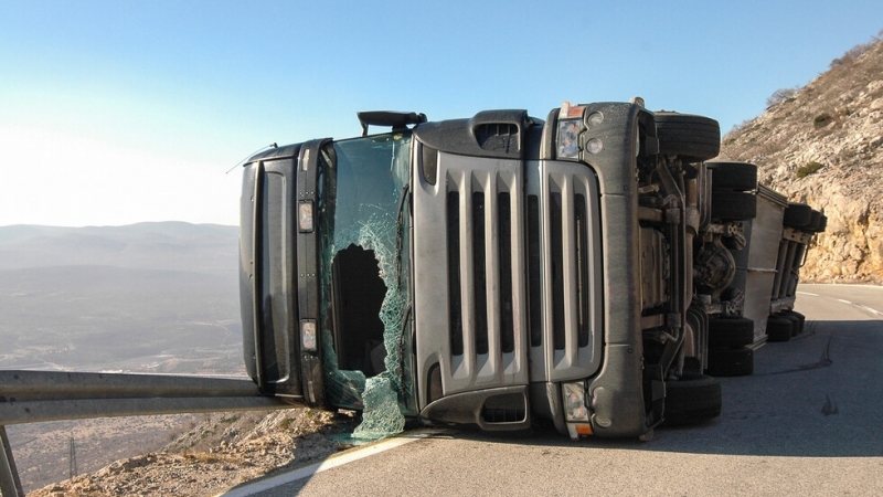 Около 11 часа на автомагистрала Струма е станало тежко пътнотранспортно