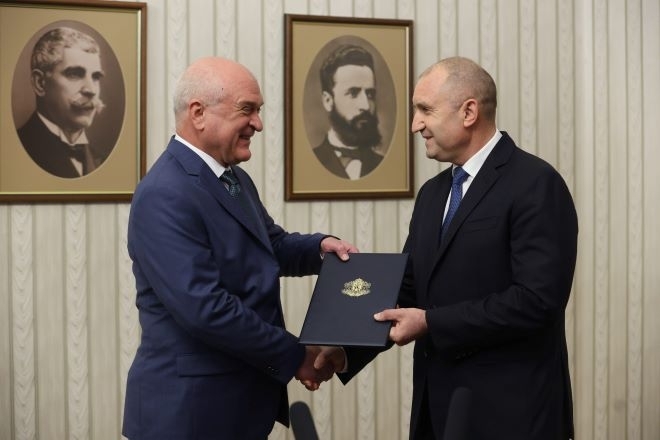 Да действително сега е негово правомощие и да не се