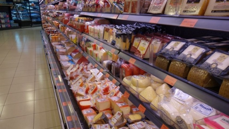 КЗП проверява кантари и етикети по пазарите и магазините