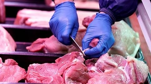 България се нарежда на трето място по най-евтино месо в