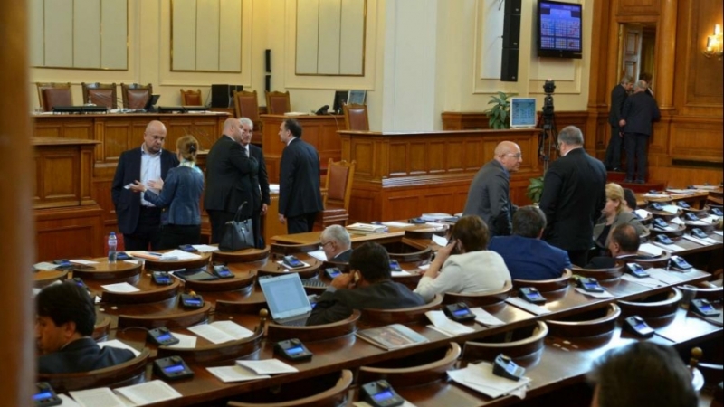 Депутатът от ГЕРБ Данаил Кирилов е единственият депутат, който е